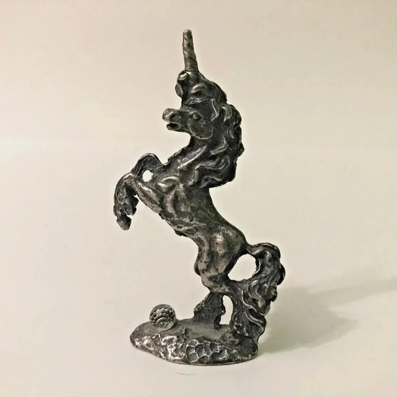 Vintage Unicorn  Figurine Crystal Ball Pewter Sculpture 2.5 Inch Tall - Picture 9 of 9